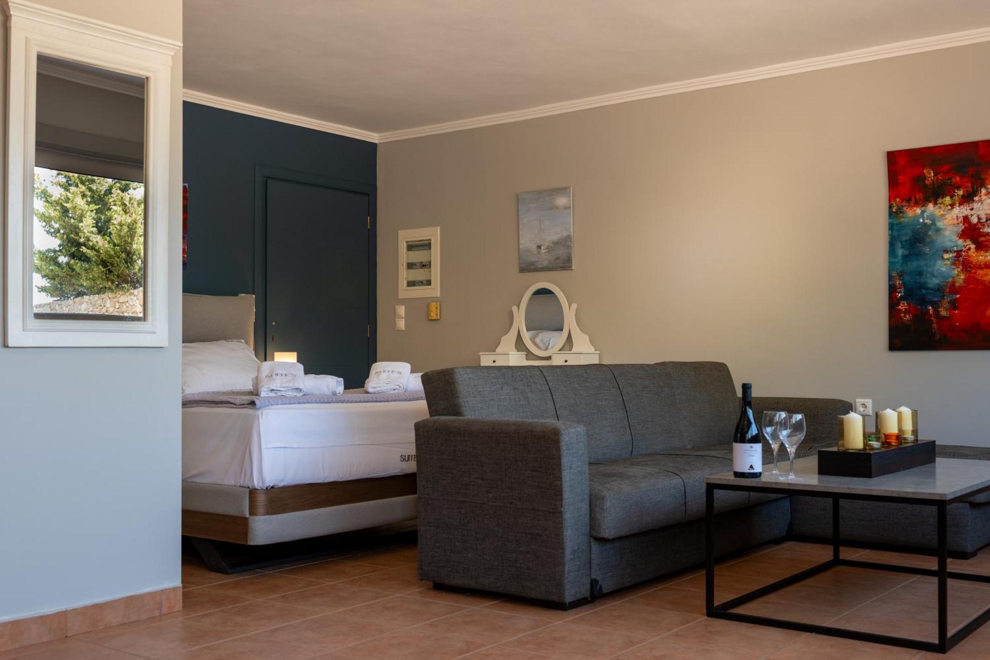 Suite Junior Frínion Екстериор снимка